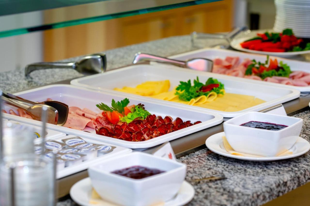 Hotel Kolping Merano Luaran gambar
